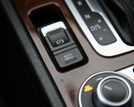 Черный Фольксваген Туарег, объемом двигателя 3 л и пробегом 241 тыс. км за 22500 $, фото 19 на Automoto.ua