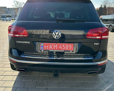 Черный Фольксваген Туарег, объемом двигателя 3 л и пробегом 235 тыс. км за 21500 $, фото 7 на Automoto.ua