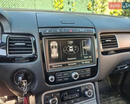 Чорний Фольксваген Туарег, об'ємом двигуна 2.97 л та пробігом 189 тис. км за 31500 $, фото 18 на Automoto.ua