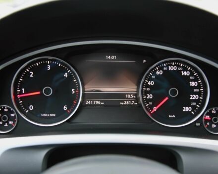 Черный Фольксваген Туарег, объемом двигателя 3 л и пробегом 241 тыс. км за 22500 $, фото 14 на Automoto.ua