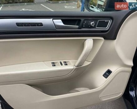 Черный Фольксваген Туарег, объемом двигателя 2.97 л и пробегом 159 тыс. км за 35490 $, фото 14 на Automoto.ua