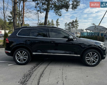 Чорний Фольксваген Туарег, об'ємом двигуна 2.97 л та пробігом 230 тис. км за 26000 $, фото 2 на Automoto.ua