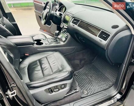 Чорний Фольксваген Туарег, об'ємом двигуна 2.97 л та пробігом 275 тис. км за 23200 $, фото 35 на Automoto.ua