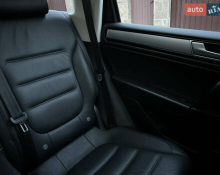 Черный Фольксваген Туарег, объемом двигателя 2.97 л и пробегом 267 тыс. км за 19900 $, фото 57 на Automoto.ua