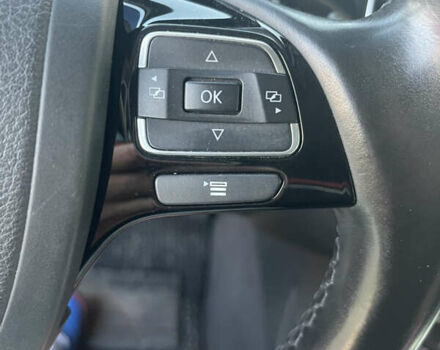 Черный Фольксваген Туарег, объемом двигателя 2.97 л и пробегом 195 тыс. км за 25900 $, фото 23 на Automoto.ua