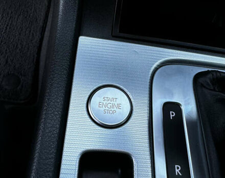 Черный Фольксваген Туарег, объемом двигателя 2.97 л и пробегом 202 тыс. км за 30000 $, фото 32 на Automoto.ua