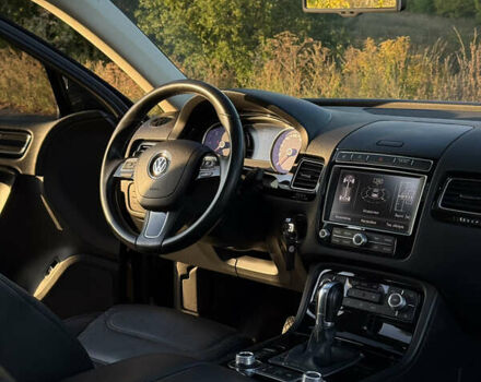 Черный Фольксваген Туарег, объемом двигателя 3 л и пробегом 219 тыс. км за 26900 $, фото 9 на Automoto.ua