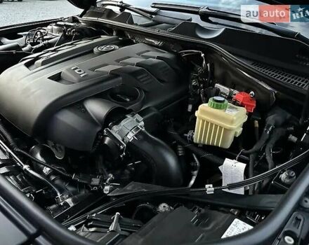 Чорний Фольксваген Туарег, об'ємом двигуна 2.97 л та пробігом 234 тис. км за 28200 $, фото 2 на Automoto.ua