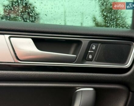 Черный Фольксваген Туарег, объемом двигателя 3.6 л и пробегом 220 тыс. км за 16900 $, фото 49 на Automoto.ua