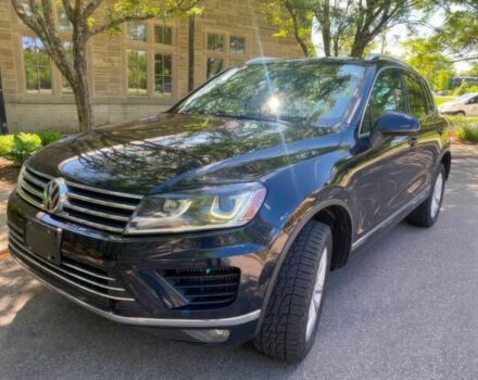 Черный Фольксваген Туарег, объемом двигателя 3 л и пробегом 74 тыс. км за 4200 $, фото 2 на Automoto.ua