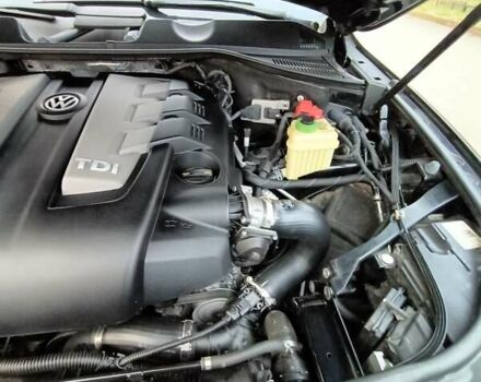 Черный Фольксваген Туарег, объемом двигателя 3 л и пробегом 204 тыс. км за 26500 $, фото 17 на Automoto.ua