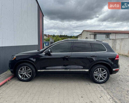 Черный Фольксваген Туарег, объемом двигателя 3.6 л и пробегом 219 тыс. км за 16999 $, фото 2 на Automoto.ua