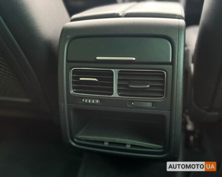 Черный Фольксваген Туарег, объемом двигателя 3 л и пробегом 129 тыс. км за 27500 $, фото 26 на Automoto.ua