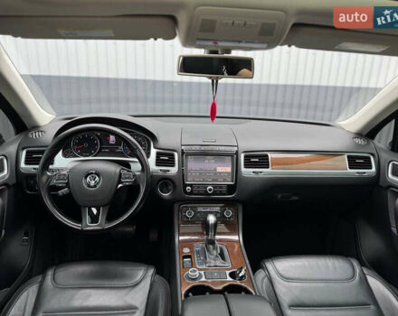 Черный Фольксваген Туарег, объемом двигателя 3.6 л и пробегом 219 тыс. км за 16999 $, фото 9 на Automoto.ua
