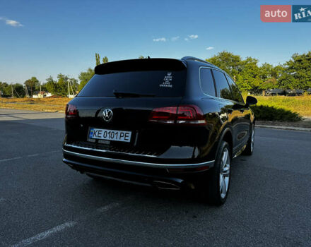 Черный Фольксваген Туарег, объемом двигателя 2.97 л и пробегом 202 тыс. км за 30000 $, фото 7 на Automoto.ua