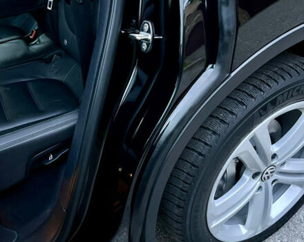 Черный Фольксваген Туарег, объемом двигателя 2.97 л и пробегом 267 тыс. км за 19900 $, фото 74 на Automoto.ua