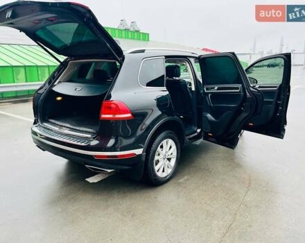 Чорний Фольксваген Туарег, об'ємом двигуна 2.97 л та пробігом 275 тис. км за 23200 $, фото 9 на Automoto.ua