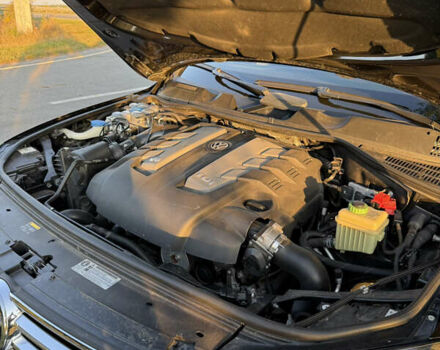 Черный Фольксваген Туарег, объемом двигателя 3 л и пробегом 219 тыс. км за 26900 $, фото 20 на Automoto.ua