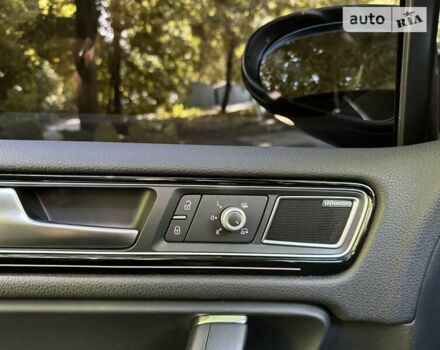Чорний Фольксваген Туарег, об'ємом двигуна 2.97 л та пробігом 130 тис. км за 33000 $, фото 26 на Automoto.ua
