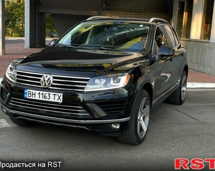 Черный Фольксваген Туарег, объемом двигателя 3.6 л и пробегом 227 тыс. км за 19000 $, фото 1 на Automoto.ua