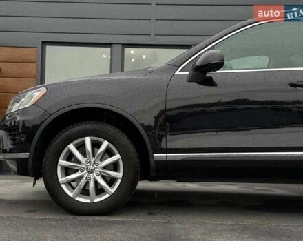 Черный Фольксваген Туарег, объемом двигателя 3.6 л и пробегом 220 тыс. км за 16900 $, фото 10 на Automoto.ua