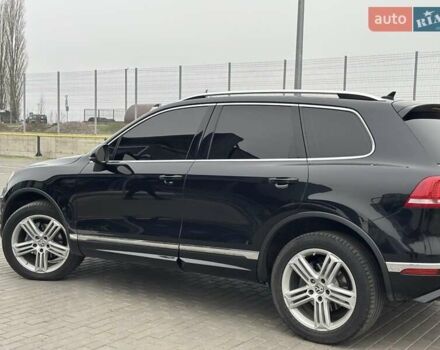 Чорний Фольксваген Туарег, об'ємом двигуна 3 л та пробігом 246 тис. км за 27700 $, фото 4 на Automoto.ua