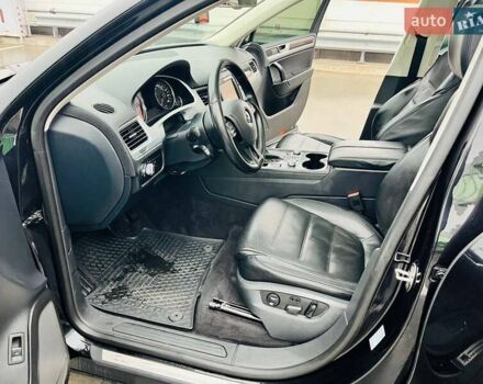 Чорний Фольксваген Туарег, об'ємом двигуна 2.97 л та пробігом 275 тис. км за 23200 $, фото 38 на Automoto.ua