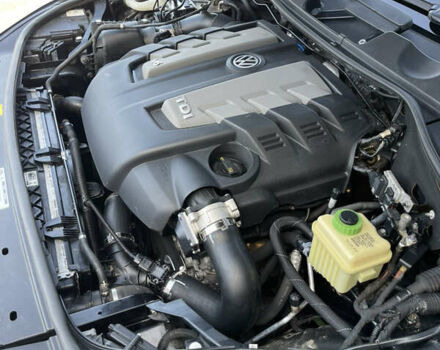 Черный Фольксваген Туарег, объемом двигателя 3 л и пробегом 266 тыс. км за 27990 $, фото 40 на Automoto.ua