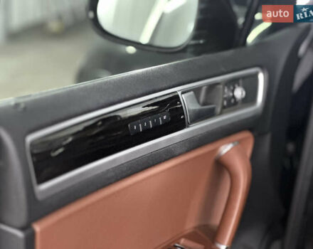 Черный Фольксваген Туарег, объемом двигателя 3 л и пробегом 56 тыс. км за 27000 $, фото 22 на Automoto.ua