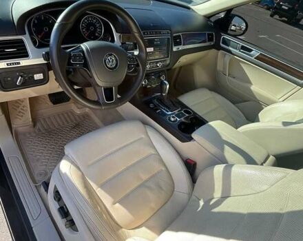 Чорний Фольксваген Туарег, об'ємом двигуна 2.97 л та пробігом 150 тис. км за 27500 $, фото 4 на Automoto.ua