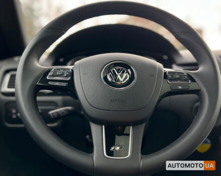 Черный Фольксваген Туарег, объемом двигателя 3 л и пробегом 212 тыс. км за 31590 $, фото 16 на Automoto.ua