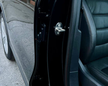 Черный Фольксваген Туарег, объемом двигателя 2.97 л и пробегом 267 тыс. км за 19900 $, фото 80 на Automoto.ua