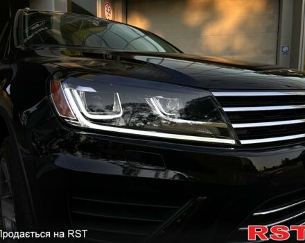 Черный Фольксваген Туарег, объемом двигателя 3.6 л и пробегом 227 тыс. км за 19000 $, фото 2 на Automoto.ua