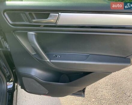 Фольксваген Туарег 2015 в Виннице на Automoto.ua Черный Фольксваген Туарег, объемом двигателя 2.97 л и пробегом 172 тыс. км за 25000 $, фото 22 на Automoto.ua