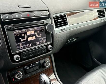 Черный Фольксваген Туарег, объемом двигателя 2.97 л и пробегом 270 тыс. км за 21700 $, фото 10 на Automoto.ua