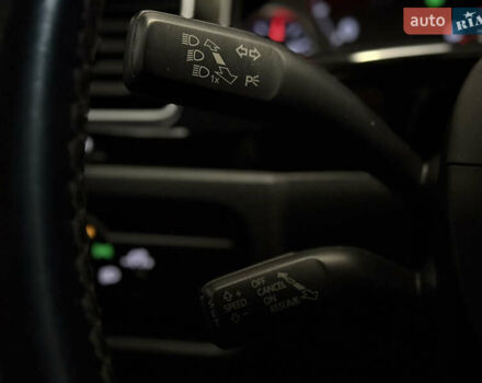 Черный Фольксваген Туарег, объемом двигателя 3 л и пробегом 258 тыс. км за 24799 $, фото 21 на Automoto.ua