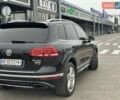 Чорний Фольксваген Туарег, об'ємом двигуна 3 л та пробігом 246 тис. км за 27700 $, фото 9 на Automoto.ua