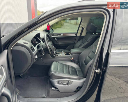 Черный Фольксваген Туарег, объемом двигателя 3.6 л и пробегом 219 тыс. км за 16999 $, фото 20 на Automoto.ua