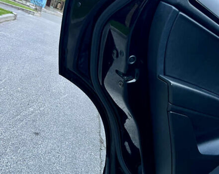 Черный Фольксваген Туарег, объемом двигателя 2.97 л и пробегом 267 тыс. км за 19900 $, фото 73 на Automoto.ua