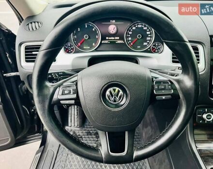 Чорний Фольксваген Туарег, об'ємом двигуна 2.97 л та пробігом 275 тис. км за 23200 $, фото 22 на Automoto.ua