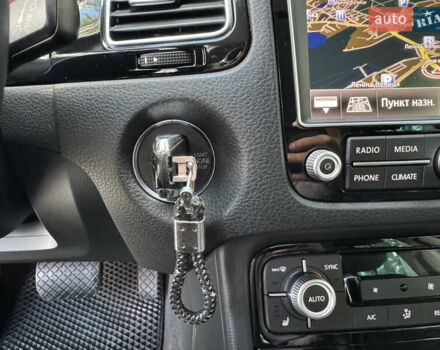 Чорний Фольксваген Туарег, об'ємом двигуна 2.97 л та пробігом 194 тис. км за 22499 $, фото 43 на Automoto.ua