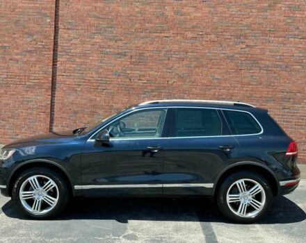 Чорний Фольксваген Туарег, об'ємом двигуна 3.6 л та пробігом 79 тис. км за 10000 $, фото 2 на Automoto.ua