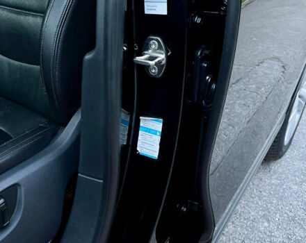 Черный Фольксваген Туарег, объемом двигателя 2.97 л и пробегом 267 тыс. км за 19900 $, фото 70 на Automoto.ua