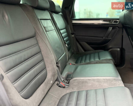 Черный Фольксваген Туарег, объемом двигателя 3 л и пробегом 237 тыс. км за 24900 $, фото 18 на Automoto.ua