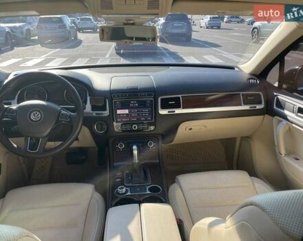 Чорний Фольксваген Туарег, об'ємом двигуна 2.97 л та пробігом 150 тис. км за 27500 $, фото 11 на Automoto.ua