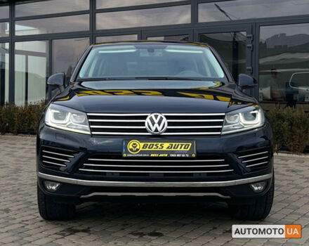 Черный Фольксваген Туарег, объемом двигателя 3 л и пробегом 129 тыс. км за 27500 $, фото 1 на Automoto.ua