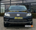 Черный Фольксваген Туарег, объемом двигателя 3 л и пробегом 129 тыс. км за 27500 $, фото 1 на Automoto.ua
