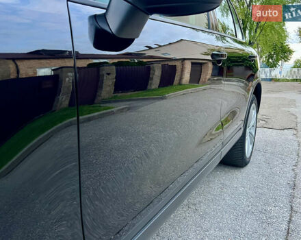 Черный Фольксваген Туарег, объемом двигателя 2.97 л и пробегом 267 тыс. км за 19900 $, фото 12 на Automoto.ua