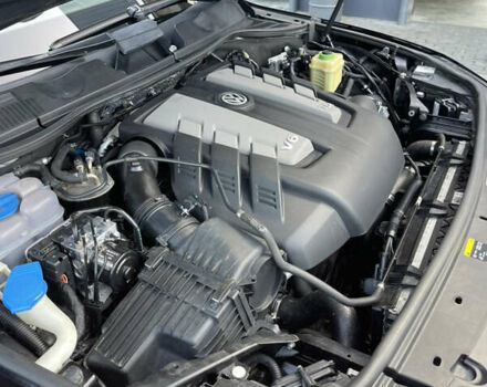 Черный Фольксваген Туарег, объемом двигателя 3 л и пробегом 266 тыс. км за 27990 $, фото 37 на Automoto.ua