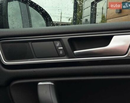 Черный Фольксваген Туарег, объемом двигателя 3.6 л и пробегом 220 тыс. км за 16900 $, фото 66 на Automoto.ua